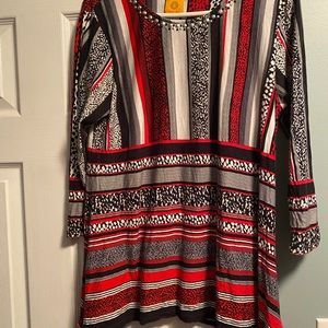 Medium dress tops. Great for work! Some NWT!